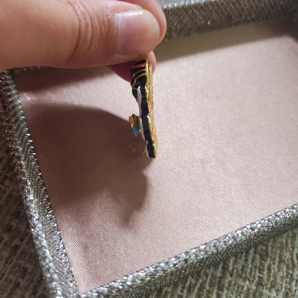 Lauren G. Adams Octopus Pendant - Picture 4 of 7